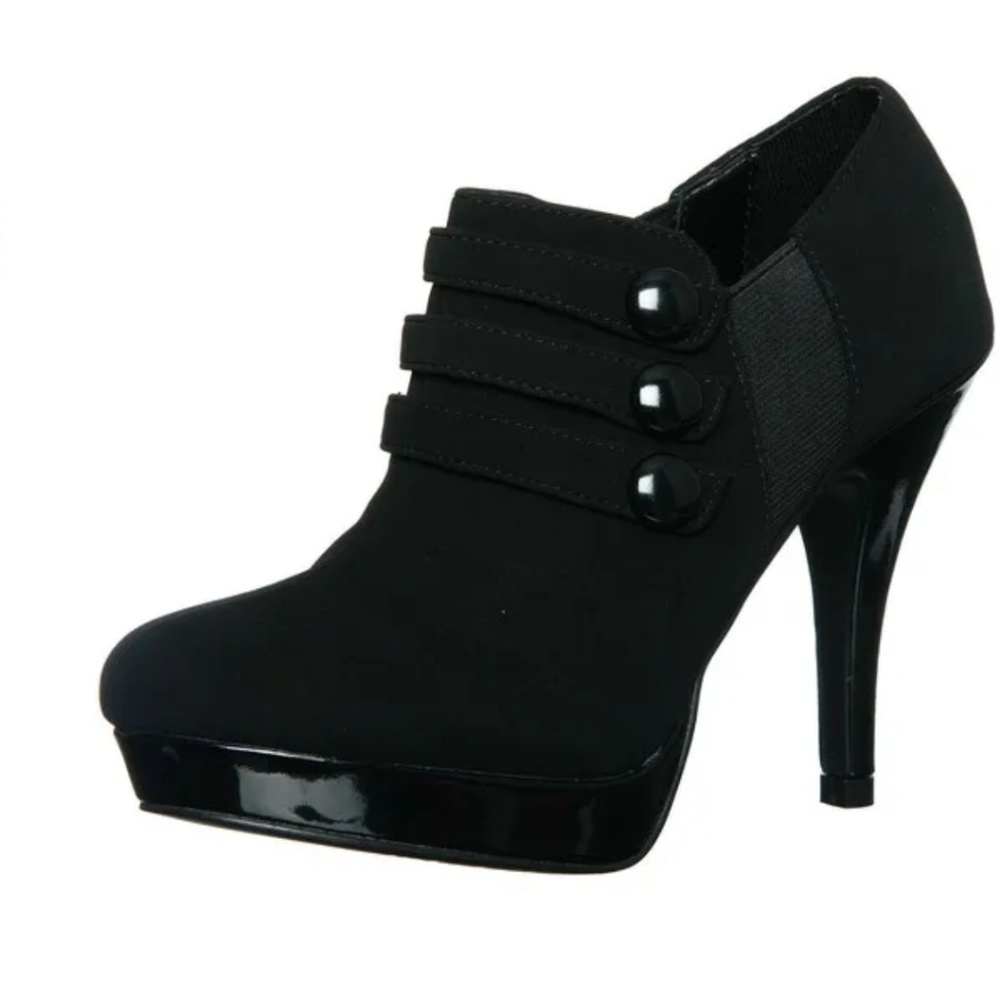Unlisted e file booties by kenneth cole
